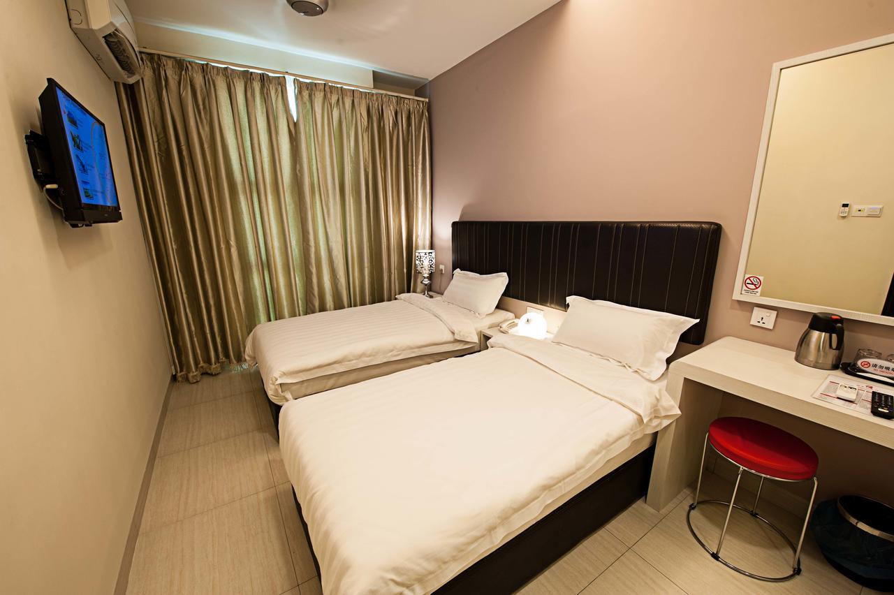 Putatan Seven Hotel מראה חיצוני תמונה