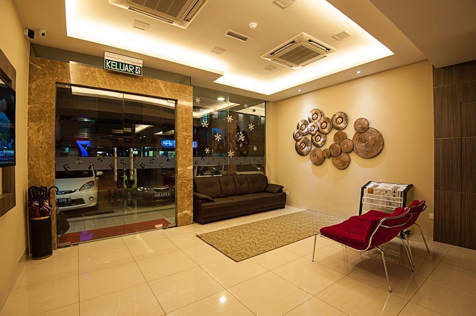 Putatan Seven Hotel מראה חיצוני תמונה