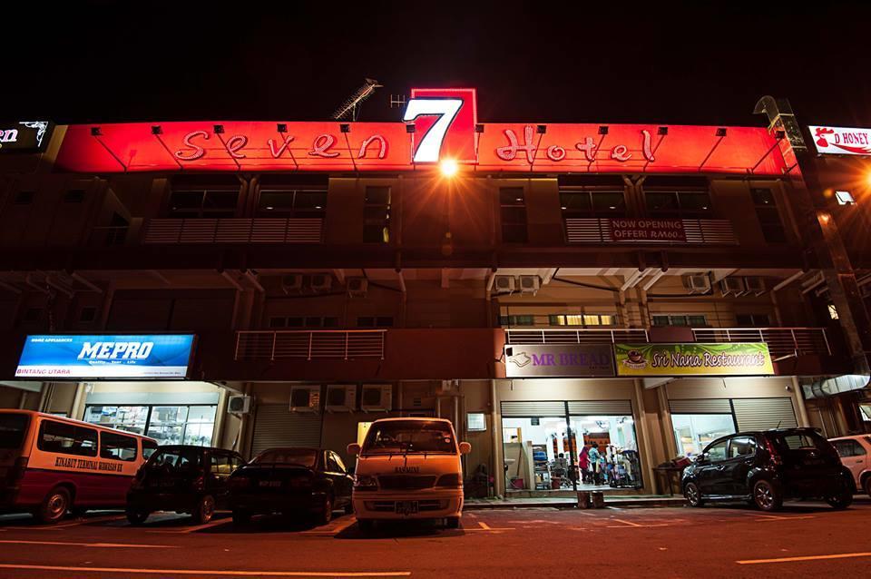 Putatan Seven Hotel מראה חיצוני תמונה