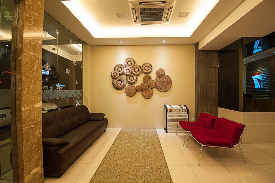 Putatan Seven Hotel מראה חיצוני תמונה